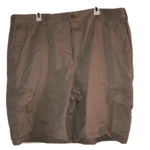 Free_territories size 44 men’s cargo shorts